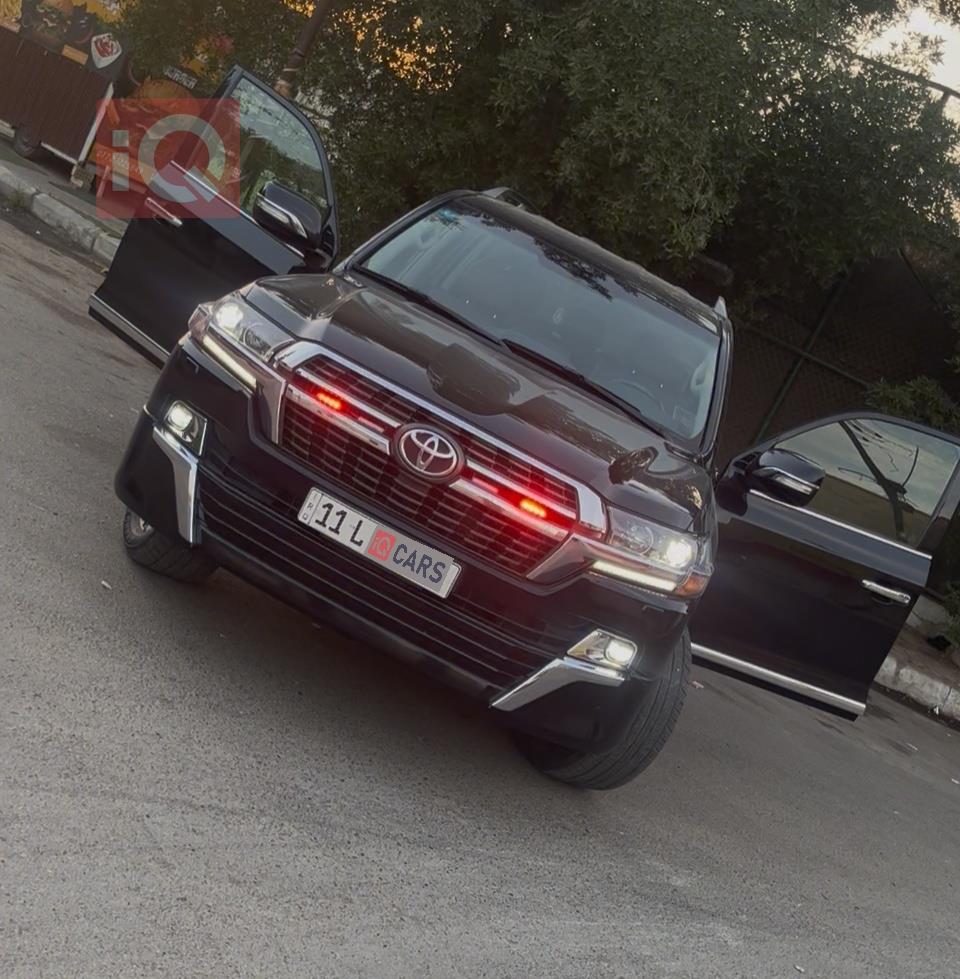 تويوتا لاندكروزر